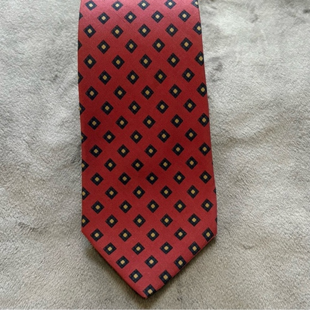 Vintage Jos. A. Bank Silk Tie – Mauve with Navy/Gold Diamond – Handmade in Italy